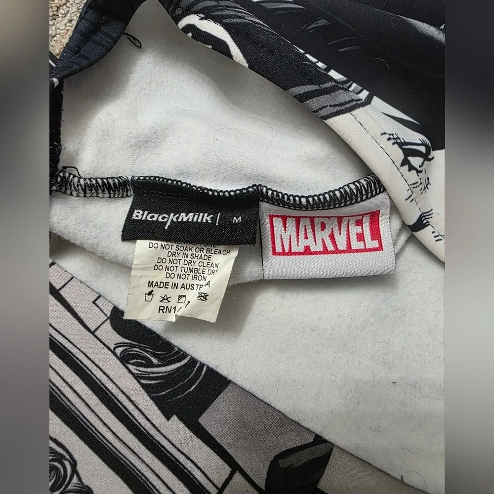 Blackmilk Marvel Black Widow Short Set Wifey Top M Rare Flawed Dollskill Comic - Picture 13 of 15